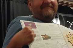 Krest-knihy-Cesko-Ilustrovany-atlas-koncert-skupiny-Werischi-a-beseda-s-Pawluschou-Novotnym-BEST_-12