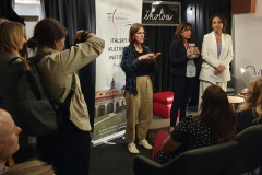 NOC-LITERATURY-2025-19