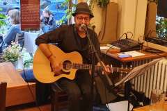 NOC-LITERATURY-2025-27