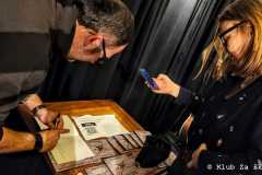 Sandro-Curatolo-a-Jana-Holcova-SETTE-MILIARDI-DI-PAROLE-27.-2.-2026_best_-16