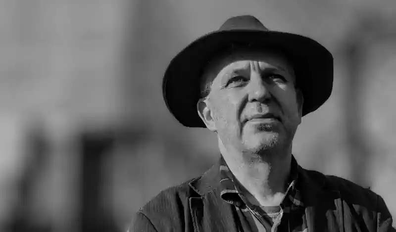 Josef Straka II.Trauma v jedné z ulicublížení jako součást příběhu